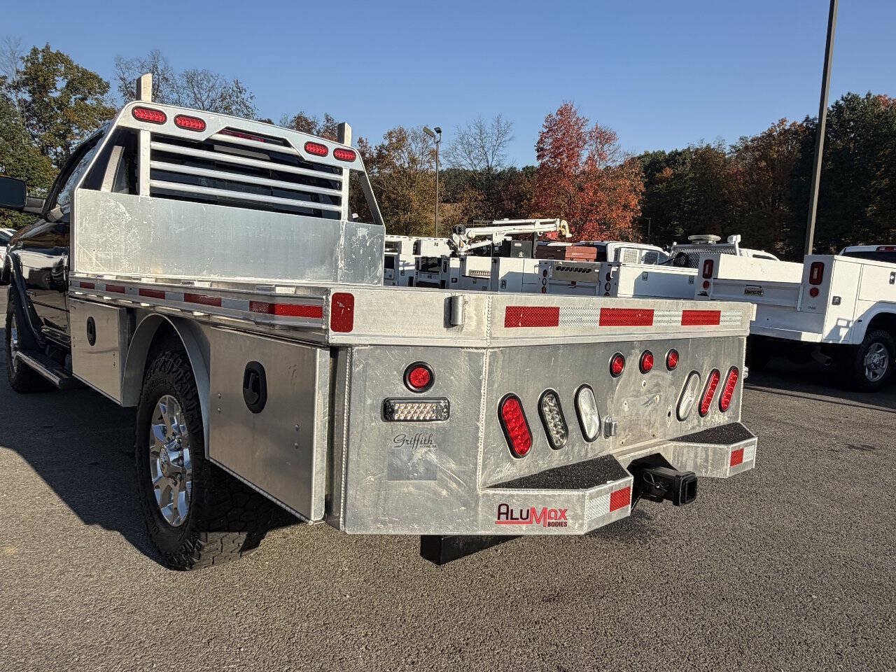 Used 2022 RAM 3500 SLT w/ Quick Order Package 27G SLT AWD/4WD image 6