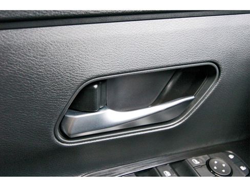 New 2026 Nissan Kicks SV w/ SV Premium Package image 22