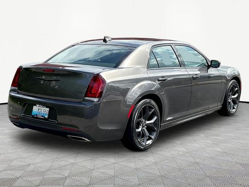 Used 2023 Chrysler 300 Touring L w/ Popular Equipment Group RWD image 6