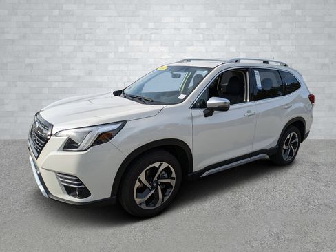 Used 2024 Subaru Forester Touring image 9
