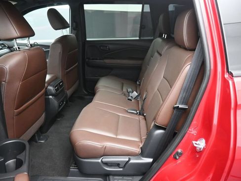 Certified 2024 Honda Passport EX-L image 22