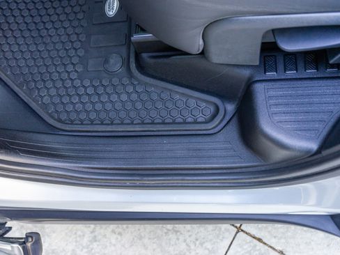 Used 2021 Land Rover Defender 110 X-Dynamic HSE image 42