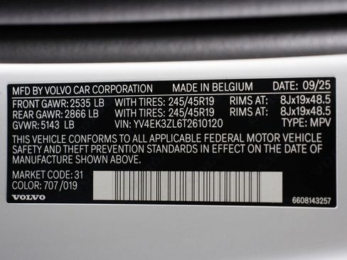 New 2026 Volvo EX30 Ultra w/ Climate Package image 16