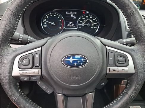 Used 2018 Subaru Forester 2.5i Touring w/ Popular Package #3B AWD/4WD image 23