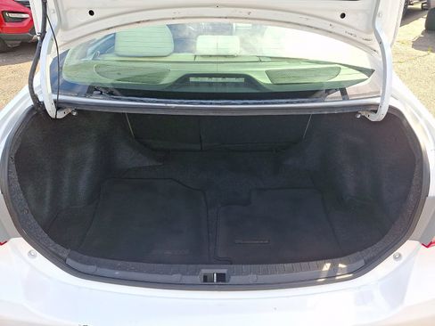 Used 2011 Toyota Corolla LE FWD image 26
