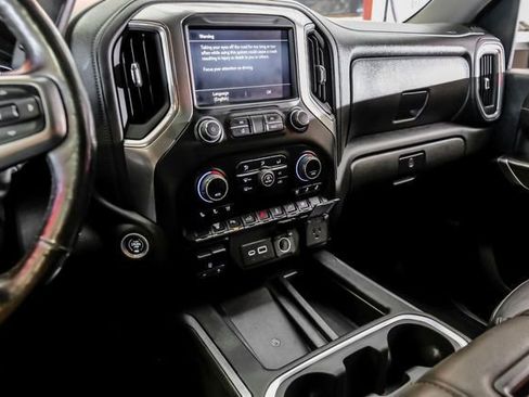 Used 2022 Chevrolet Silverado 2500 LTZ w/ LTZ Plus Package image 23