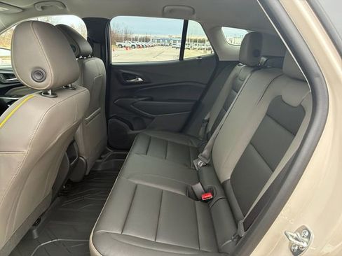 New 2026 Chevrolet Trax ACTIV w/ Driver Confidence Package image 17