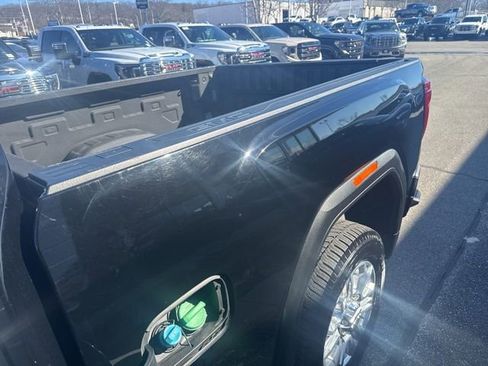 Used 2022 GMC Sierra 2500 Denali image 30