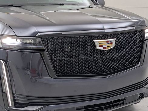 Used 2024 Cadillac Escalade ESV Sport w/ Touring Package AWD/4WD image 47