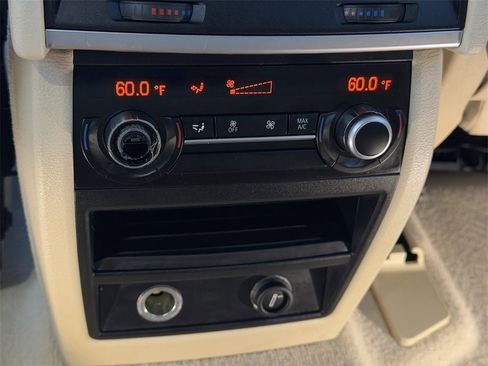 Used 2015 BMW X5 xDrive35i image 22