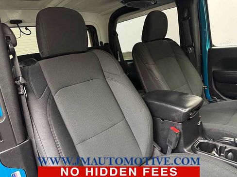 Used 2020 Jeep Wrangler Sport AWD/4WD image 19