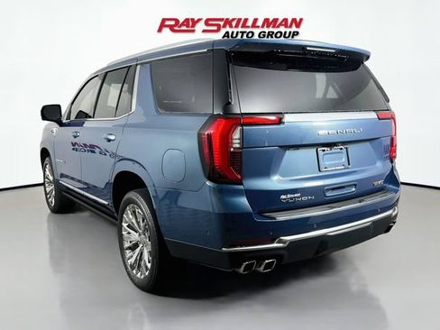 Used 2025 GMC Yukon Denali w/ Sun & Power Step Package AWD/4WD image 5