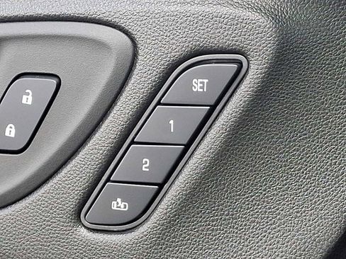 Certified 2023 Buick Encore GX Essence w/ Experience Buick Package image 23