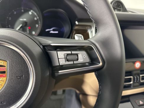 New 2026 Porsche Macan image 39