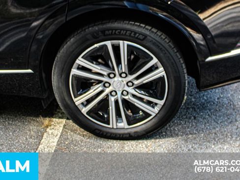 Used 2023 Cadillac Lyriq 2WD image 14
