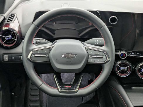 New 2025 Chevrolet Blazer EV RS AWD/4WD image 24