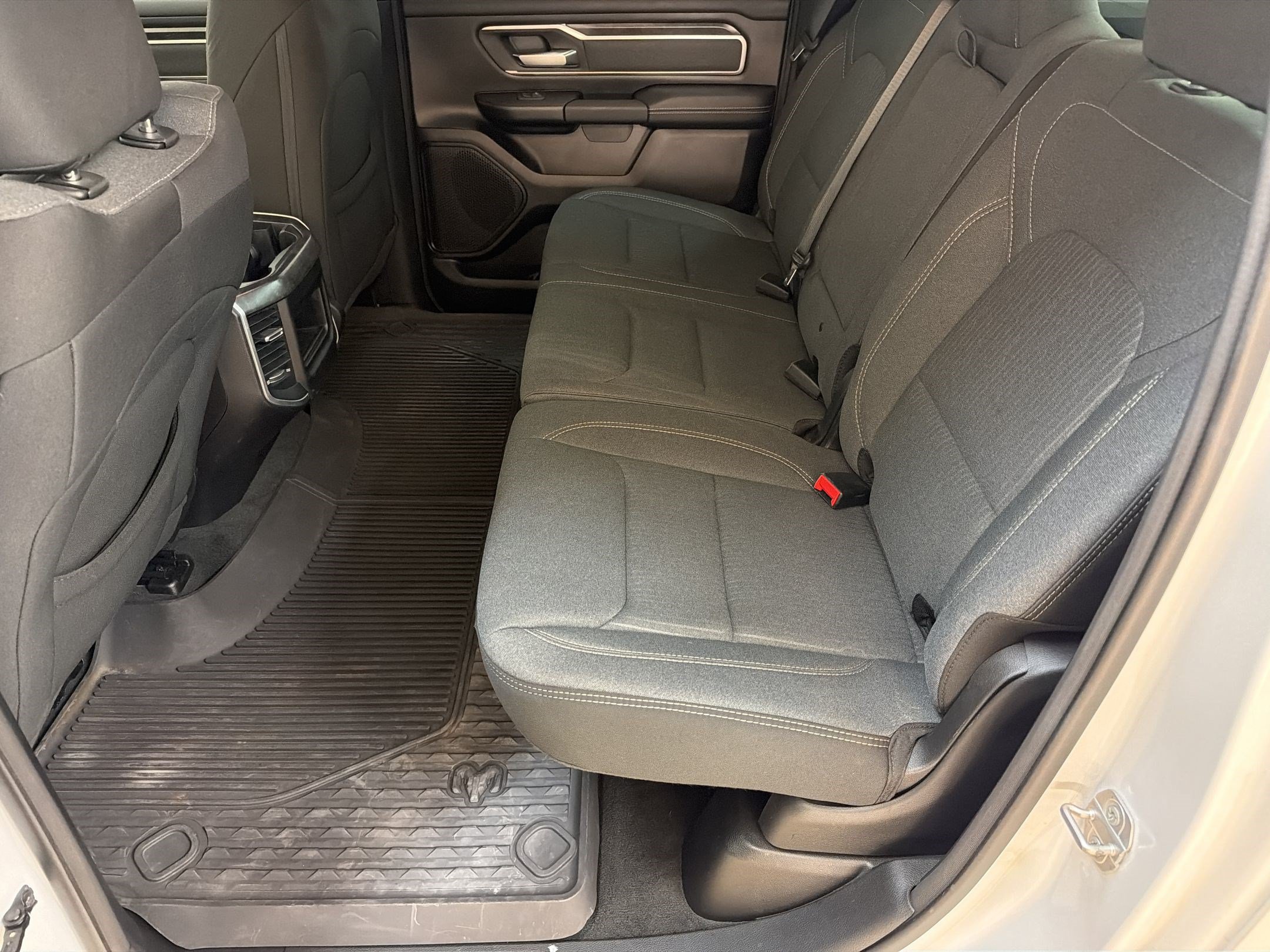 Used 2022 RAM 1500 Big Horn AWD/4WD image 24
