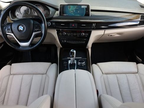 Used 2015 BMW X5 xDrive35d AWD/4WD image 2