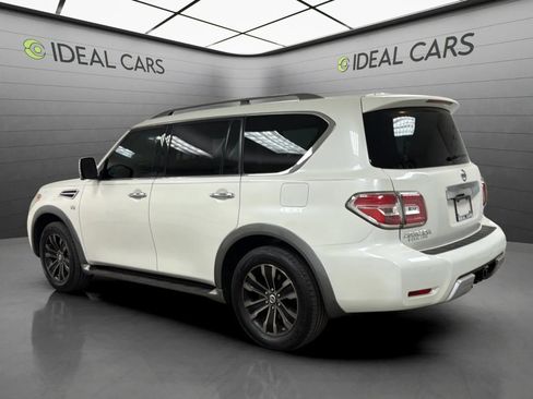 Used 2017 Nissan Armada Platinum RWD image 3