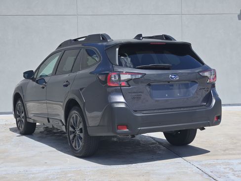 Used 2024 Subaru Outback Onyx Edition XT AWD/4WD image 6