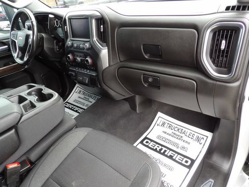 Used 2022 Chevrolet Silverado 3500 LT w/ Convenience Package image 41