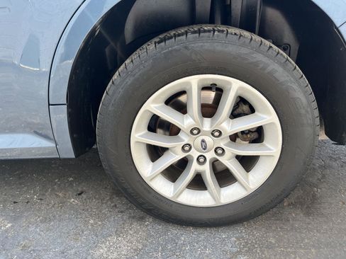 Used 2019 Ford Flex SE FWD image 9