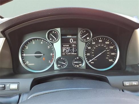 Used 2014 Lexus LX 570 4WD image 19