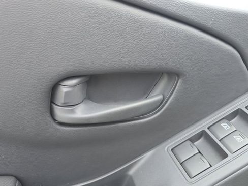 New 2026 Nissan Frontier S image 18