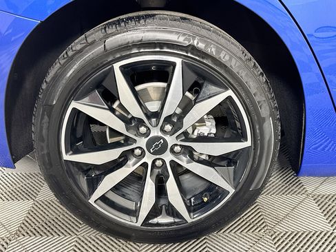 Used 2023 Chevrolet Malibu RS FWD image 32