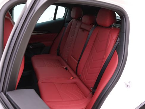 Used 2025 Maserati Grecale Folgore AWD/4WD image 10