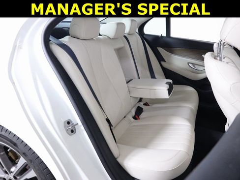 Certified 2022 Mercedes-Benz E 350 4MATIC Sedan image 53