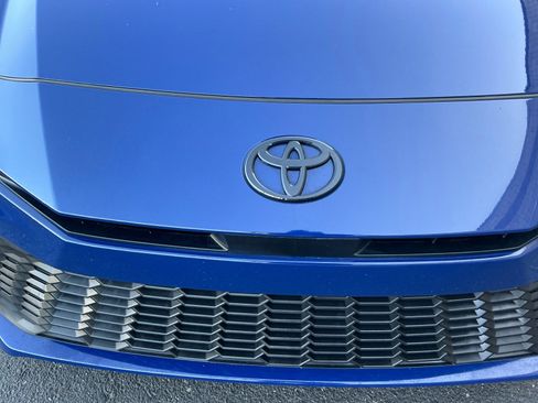 Certified 2025 Toyota Camry SE w/ Multimedia Upgrade Package FWD image 23