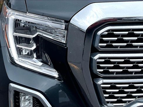 Used 2021 GMC Sierra 1500 Denali w/ Denali Ultimate Package AWD/4WD image 33
