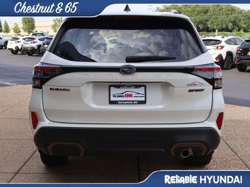 Used 2025 Subaru Forester Sport AWD/4WD image 5