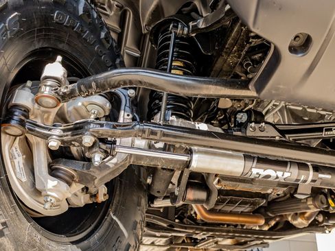 Used 2025 Jeep Wrangler Unlimited Rubicon image 13