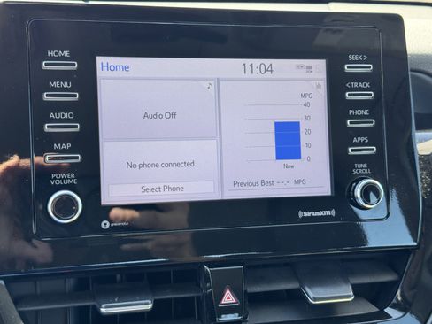 Used 2024 Toyota Camry SE image 14