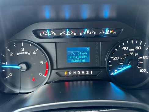 Used 2017 Ford F550 4x4 Crew Cab Super Duty image 8