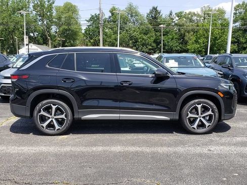 New 2026 Volkswagen Tiguan SE AWD/4WD image 2