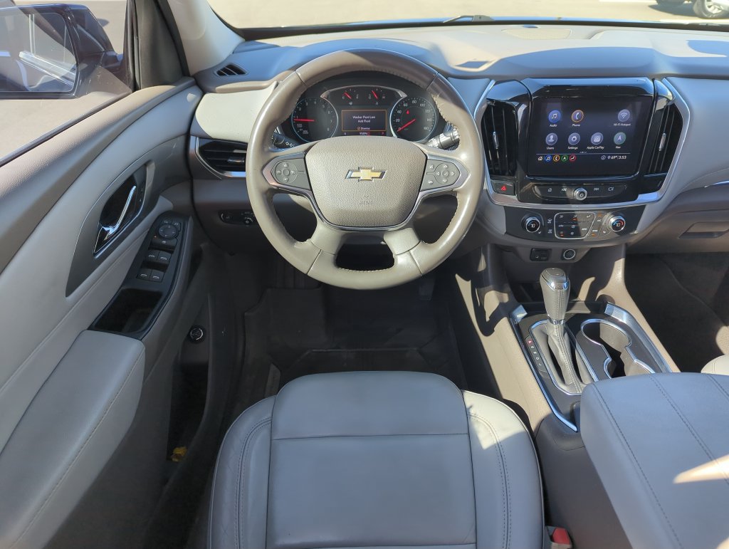 Used 2020 Chevrolet Traverse LT w/ LT Premium Package FWD image 13