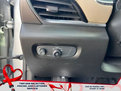 Certified 2022 Chevrolet Traverse Premier image 26