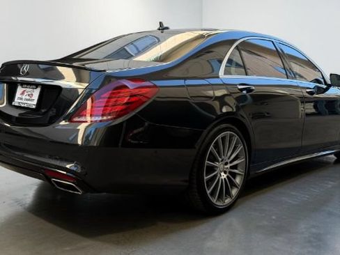 Used 2015 Mercedes-Benz S 550 Sedan image 7