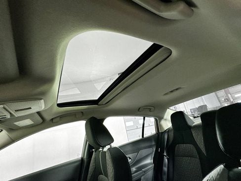 New 2026 Nissan Sentra SV FWD image 19