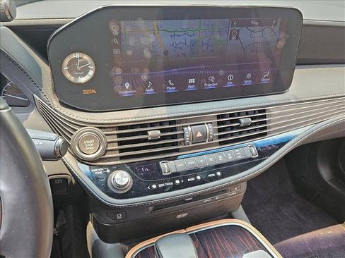 Used 2021 Lexus LS 500 w/ Interior Upgrade Package RWD image 12