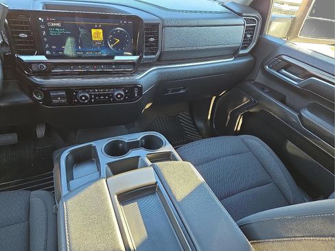 Used 2024 Chevrolet Silverado 2500 LT w/ All Star Edition image 12