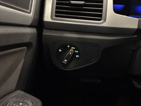 Used 2023 Volkswagen Atlas SE image 20