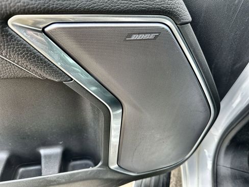 Used 2025 GMC Sierra 1500 Denali AWD/4WD image 23