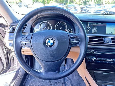 Used 2011 BMW 740Li RWD image 18