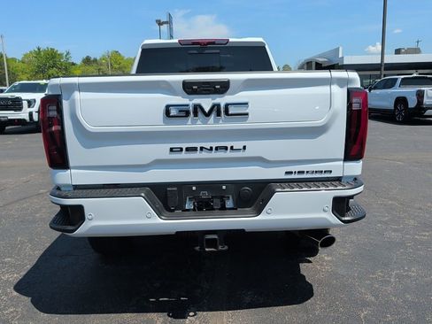 Certified 2025 GMC Sierra 3500 Denali w/ Denali Reserve Package AWD/4WD image 8