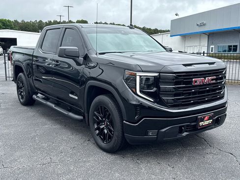 Used 2025 GMC Sierra 1500 Elevation RWD image 4