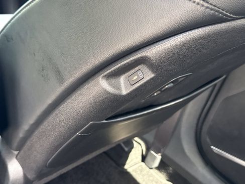 Used 2023 Kia Sportage SX FWD image 12